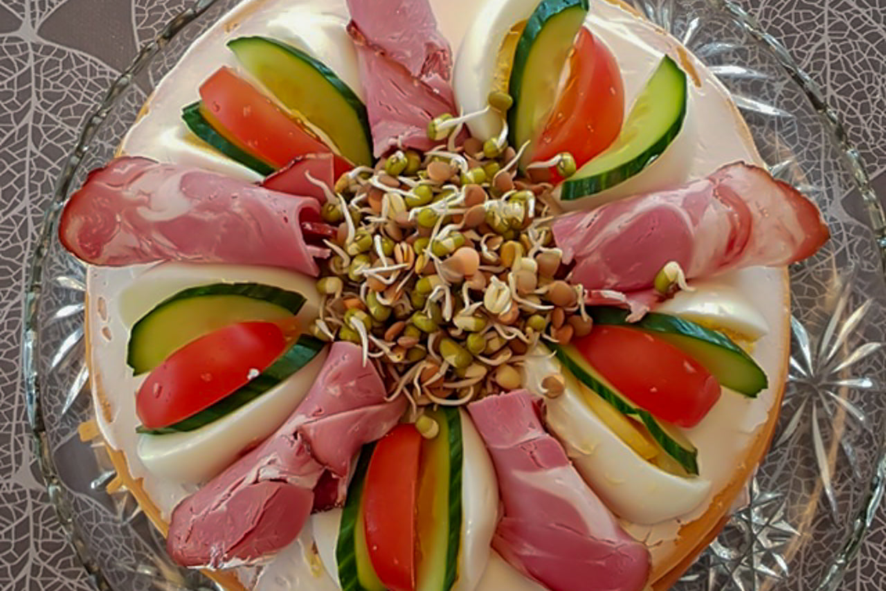 Skonsu brauðtertan 2