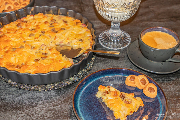 Rabarbarabaka með eplum..