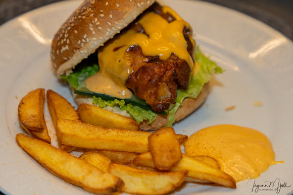 Fiskborgari með frönskum