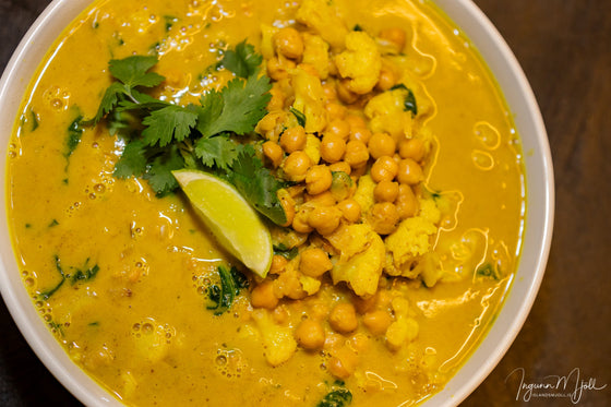 Blómkáls- og kjúklingabaunakarrý!