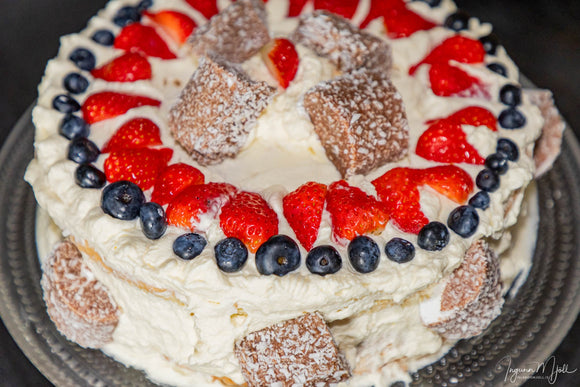 Rjómaterta með jarðarberjum!