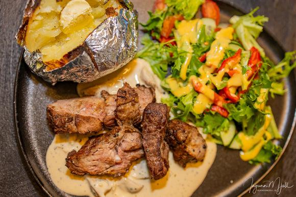 Grillveisla-naut beint frá býli!