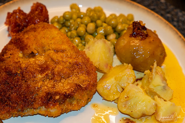 Lambalæri sneiðar í raspi - Islandsmjoll