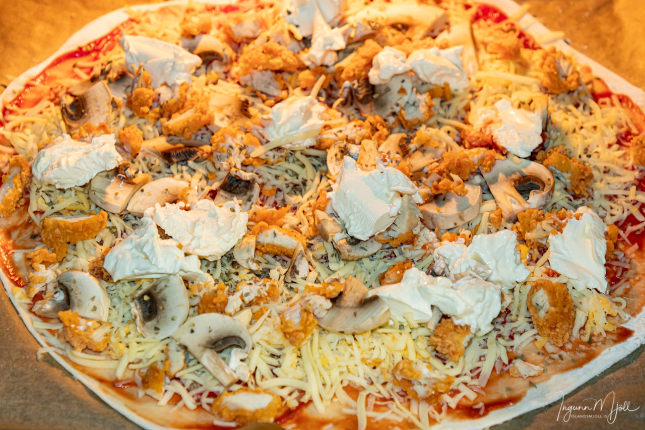 Pizza með kjúkling og rjómaosti