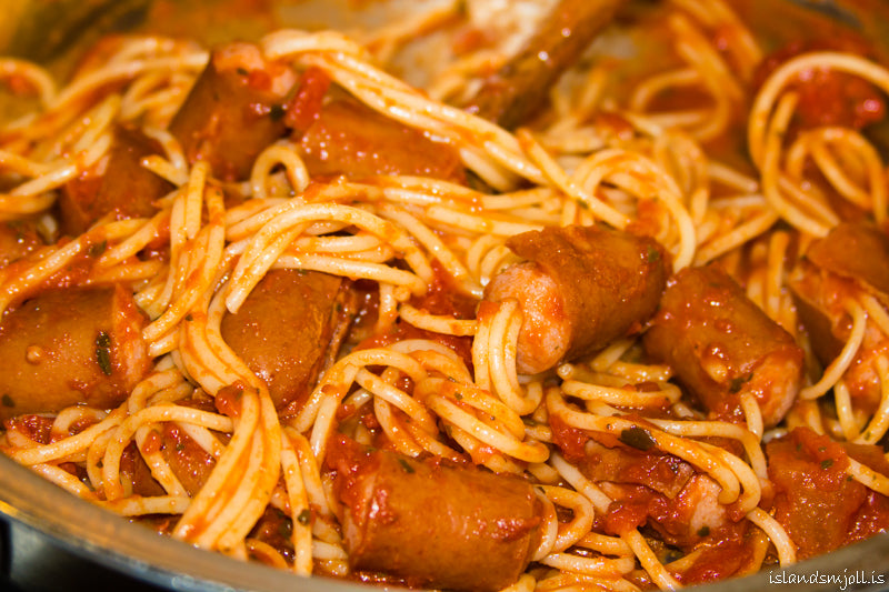 Pylsur og spaghetti